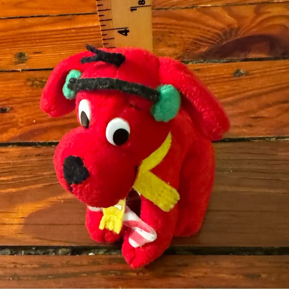 Clifford the Big Red Dog Plush 4” Scholastic